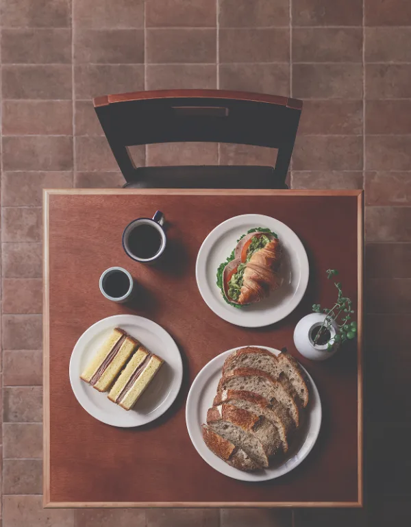 Food & Travel